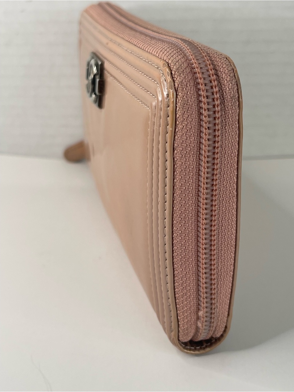 Chanel Boy Wallet - Picture 6 of 16